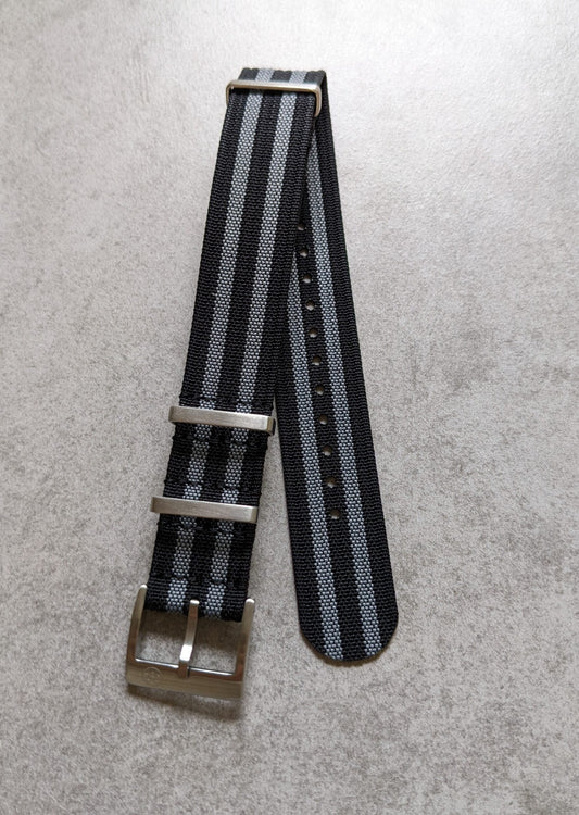 Premium Ribbed Fabric Watch Strap - Classic Stripe